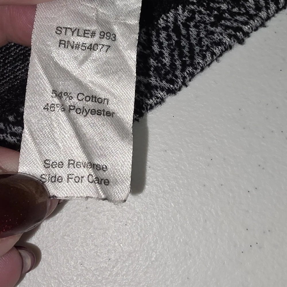 CABI CeCe Herringbone Tweed Sleeveless Shell Top Black White Zip Pockets Medium - Picture 7 of 8